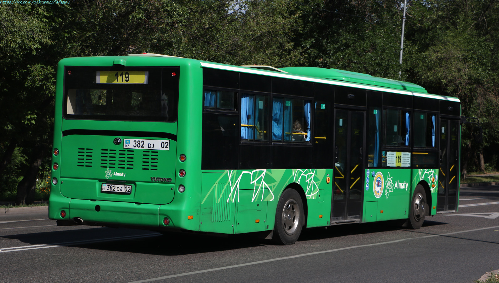 Алматы, Yutong ZK6118HGA (QazTehna) № 382 DJ 02