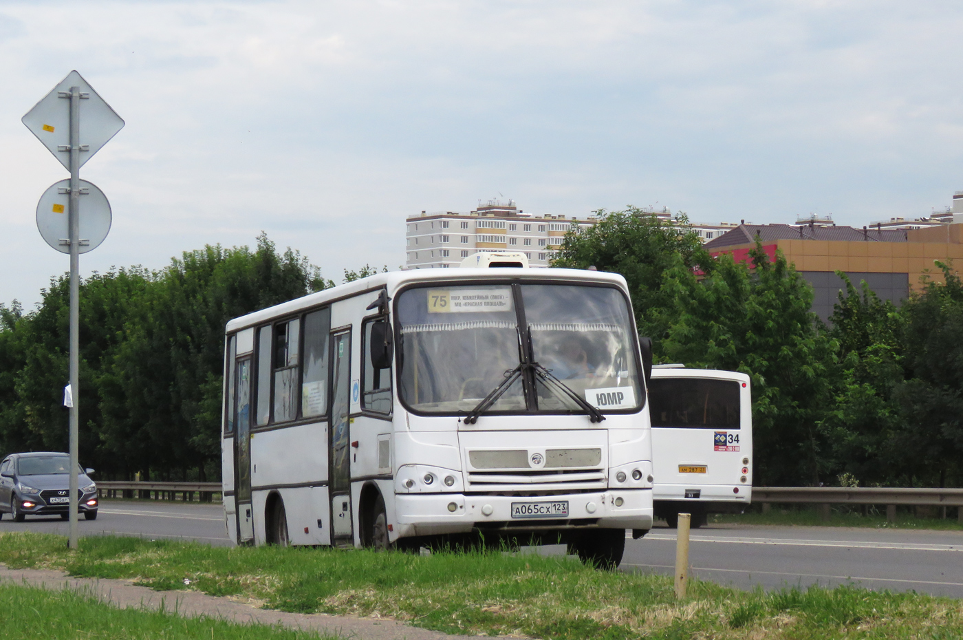 Краснодарский край, ПАЗ-320402-03 № А 065 СХ 123