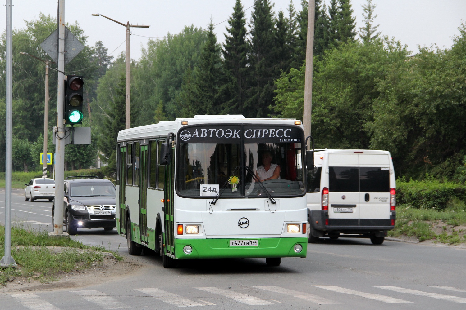 Челябинская область, ЛиАЗ-5256.35 № Т 477 ТН 174