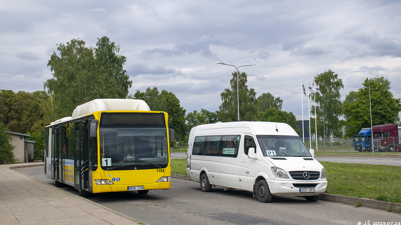 Литва, Mercedes-Benz Sprinter W906 315CDI № 036; Литва, Mercedes-Benz O530 Citaro facelift CNG № 1182