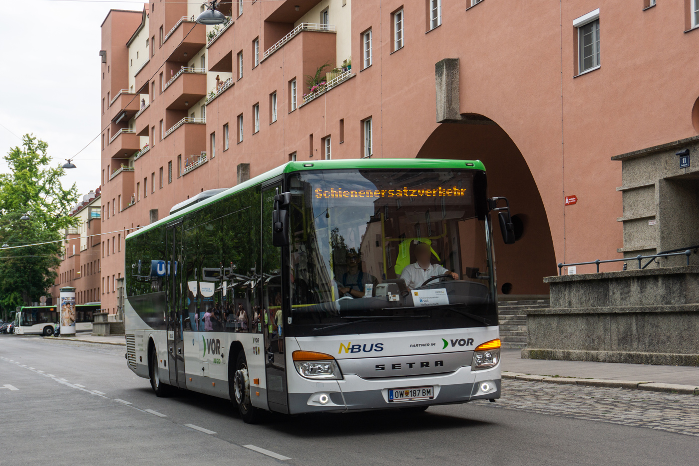 Аўстрыя, Setra S415LE business № OW 187 BM