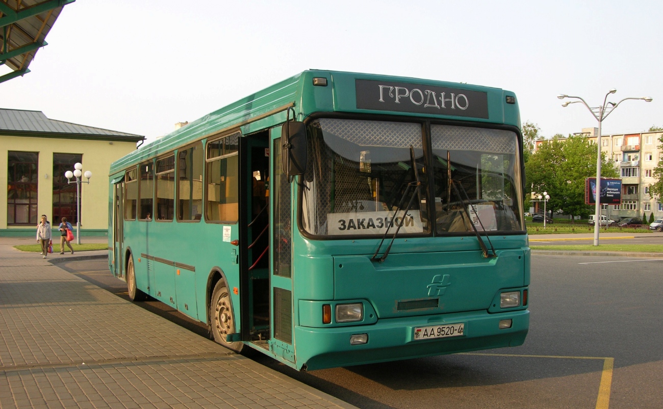 Гродненская область, Неман-520122-040 № 020826