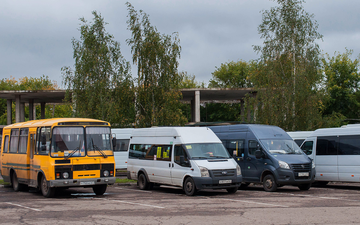Смоленская область, ПАЗ-32053-70 № У 750 НЕ 67; Смоленская область, Нижегородец-222709  (Ford Transit) № В 807 НК 67