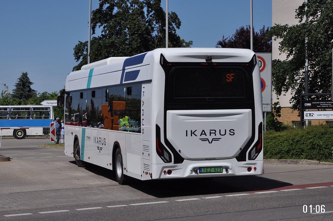Sachsen, Ikarus 120.EL Nr. TEZ-923; Sachsen — 7. Ikarus-Bus-Treffen in Deutschland — Chemnitz 03.06.2023