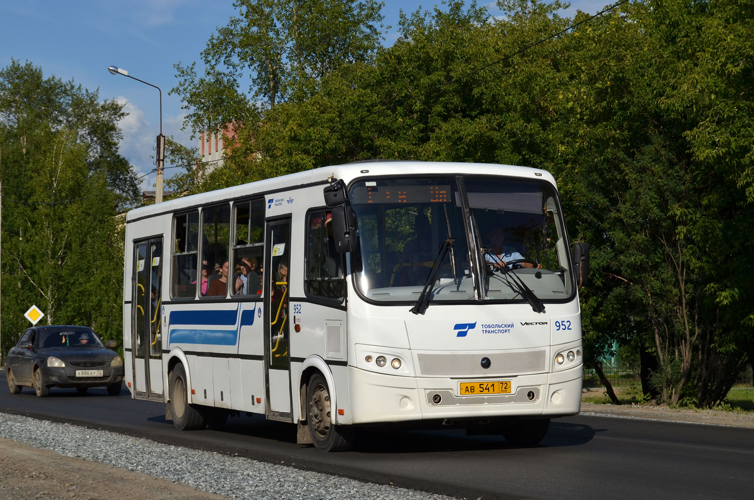 Тюменская область, ПАЗ-320414-04 "Вектор" (1-2) № 952