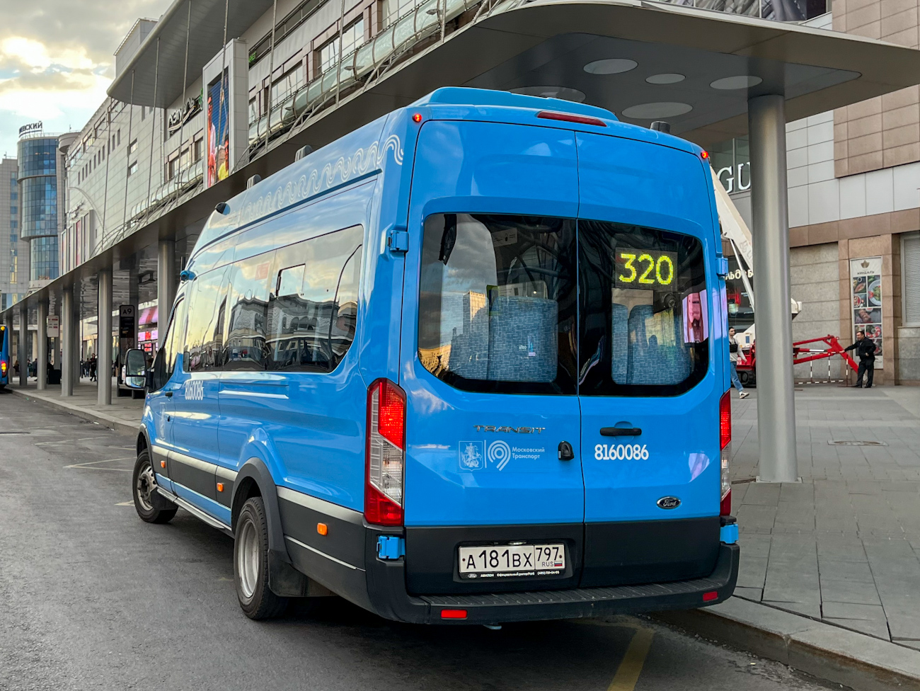 Москва, Ford Transit FBD [RUS] (X2F.ESG.) № 8160086