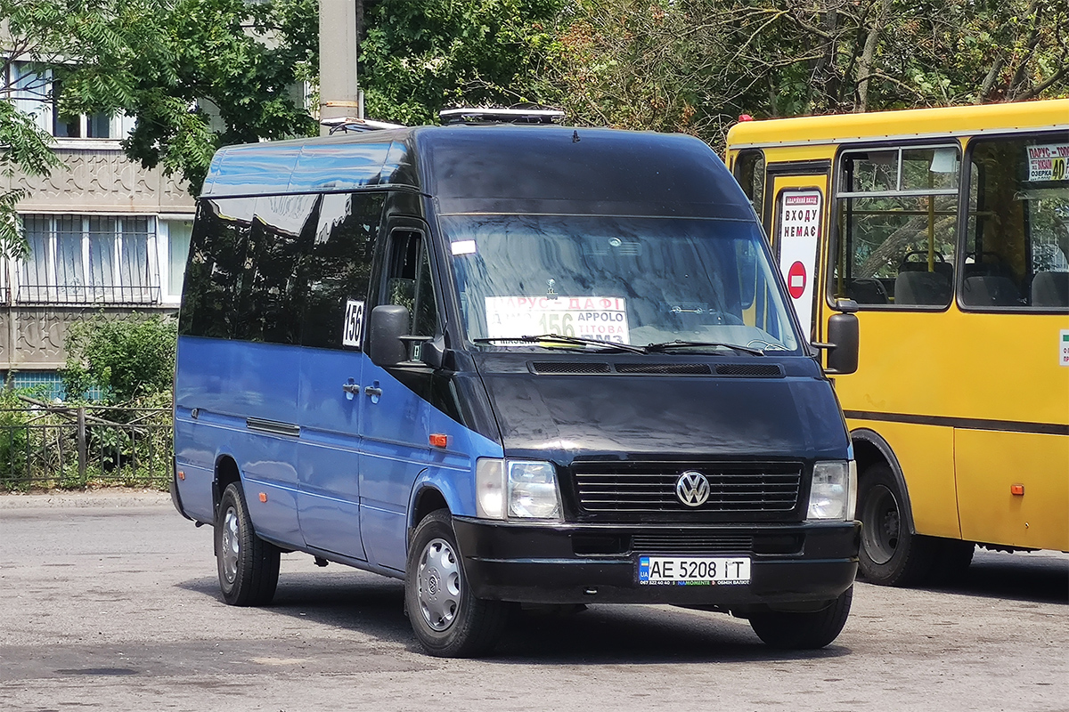 Днепропетровская область, Volkswagen LT35 № AE 5208 IT