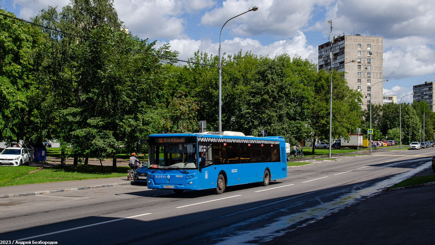 Moskwa, LiAZ-5292.22 (2-2-2) Nr 032223