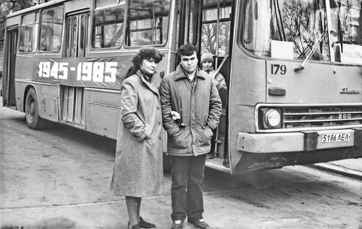 Sankt Petersburg, Ikarus 260.01 Nr. 179