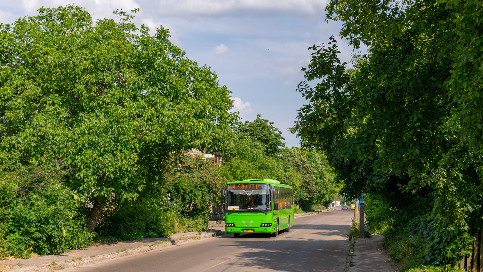 Житомирская область, Volvo 8700LE № AM 1975 AA