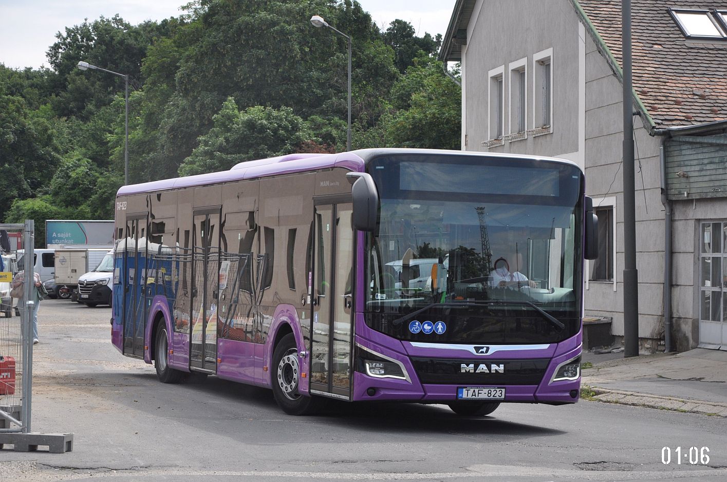 Венгрия, MAN 12C Lion's City 12 NL280 EfficientHybrid № TAF-823