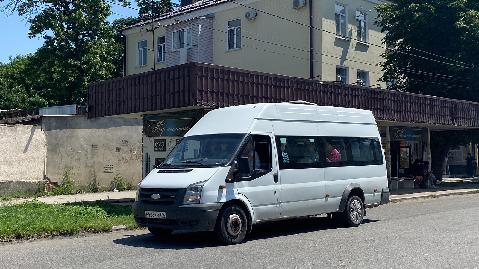 Кабардино-Балкария, Нижегородец-222702 (Ford Transit) № М 906 КМ 178