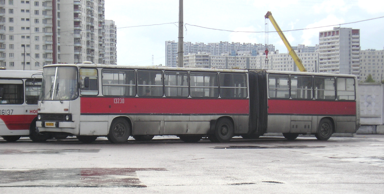 Moscow, Ikarus 280.33 # 13230