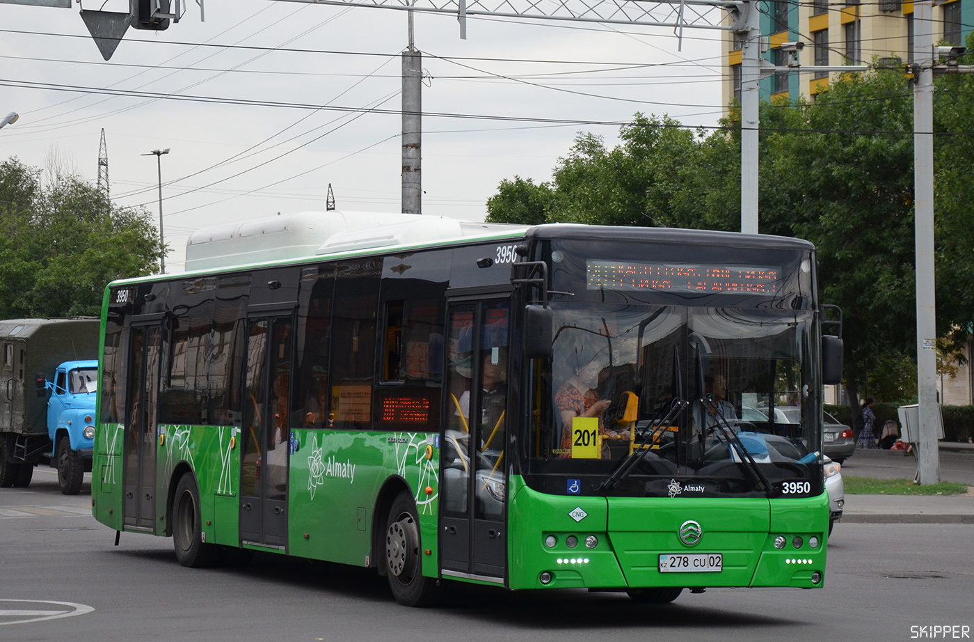 Almaty, Golden Dragon XML6125CN (Hyundai Trans Auto) # 3950