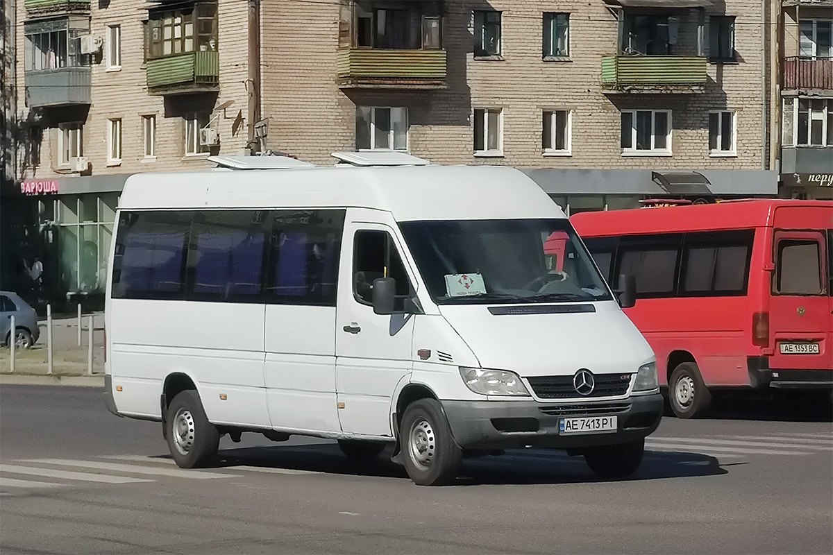 Dnepropetrovsk region, Mercedes-Benz Sprinter Nr. AE 7413 PI