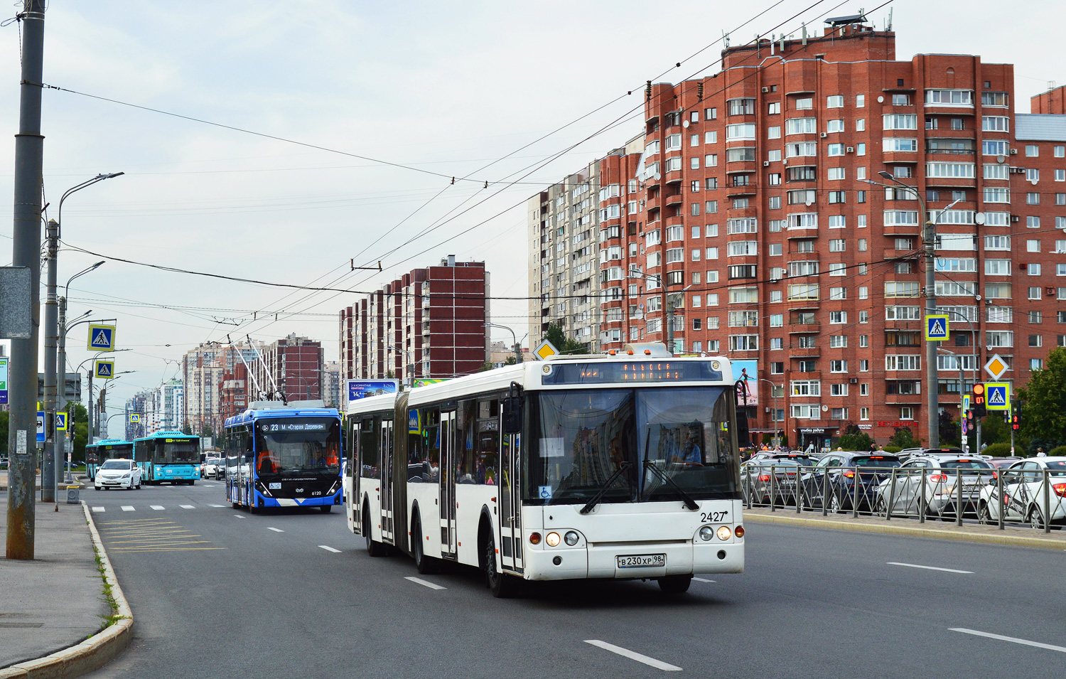 Санкт-Пецярбург, ЛиАЗ-6213.20 № 2427