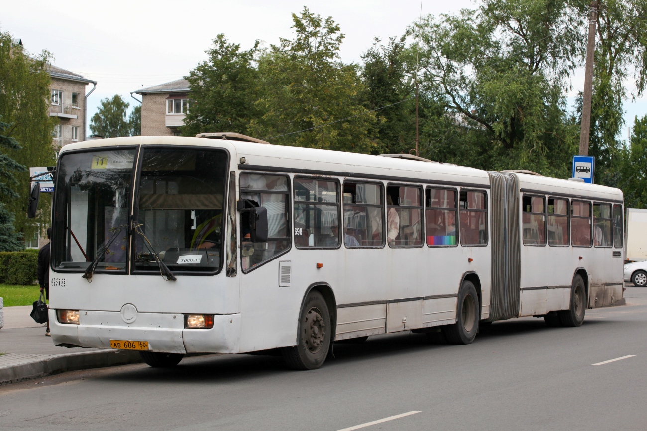 Псковская область, Mercedes-Benz O345G № 698