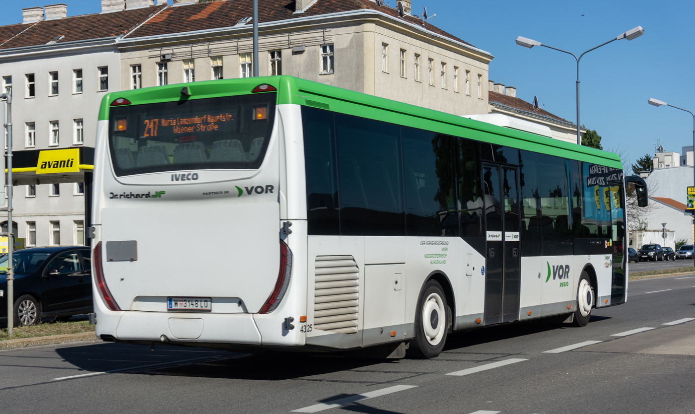 Австрия, IVECO Crossway LE LINE 12M № 4325