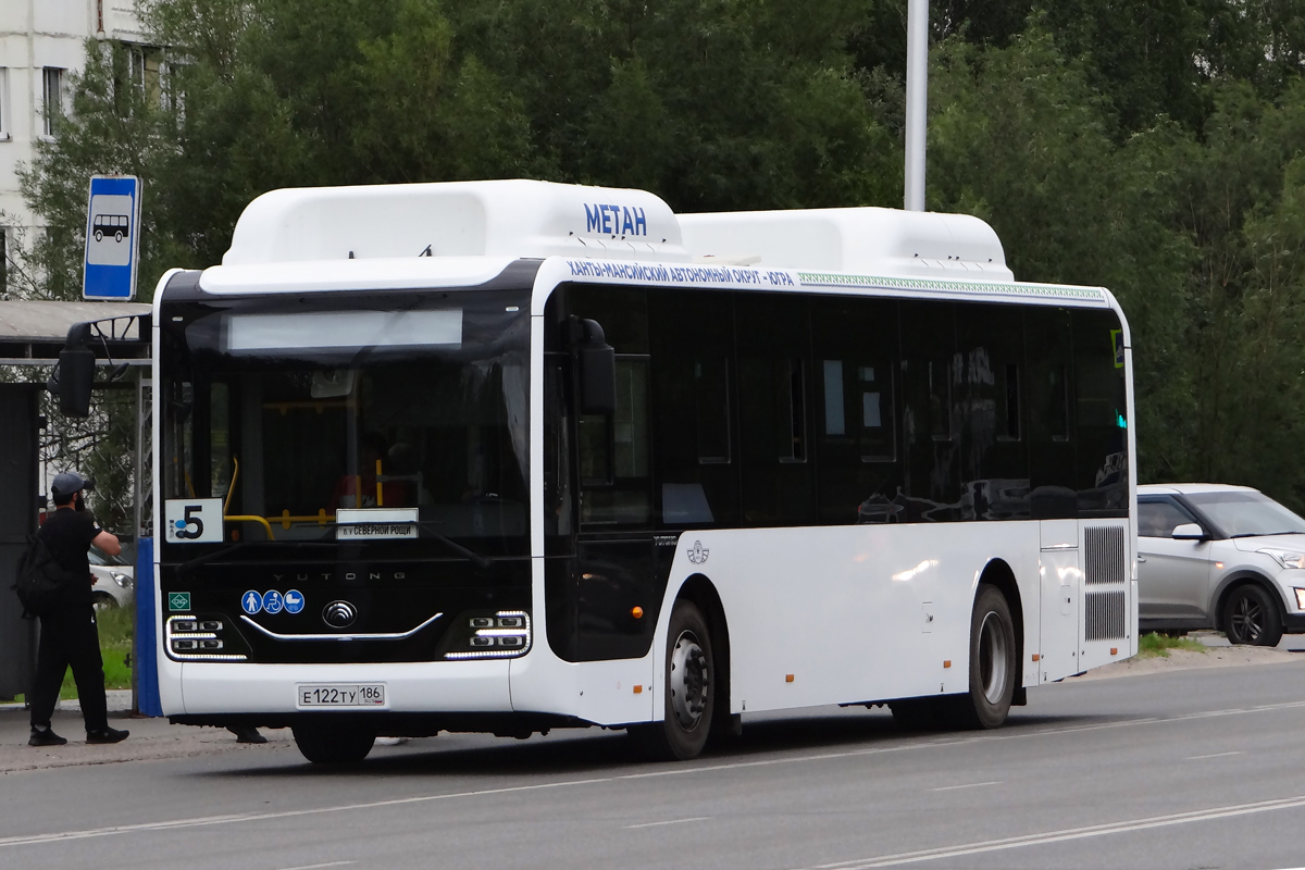 Ханты-Мансийский АО, Yutong ZK6116HG № Е 122 ТУ 186