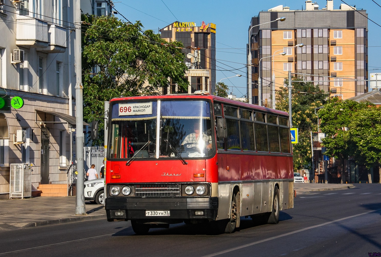 Адыгея, Ikarus 256.74 № Т 330 УН 93