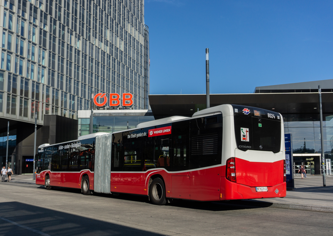 Австрия, Mercedes-Benz Citaro C2 G № 8024