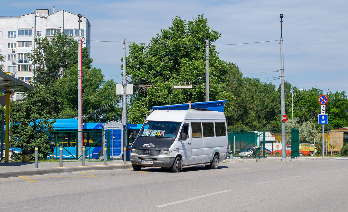 Днепропетровская область, Mercedes-Benz Sprinter W904 412D № AE 1047 IA