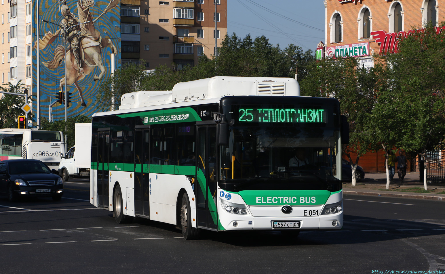 Астана, Yutong E12LF (ZK6128BEVG) (СарыаркаАвтоПром) № E051