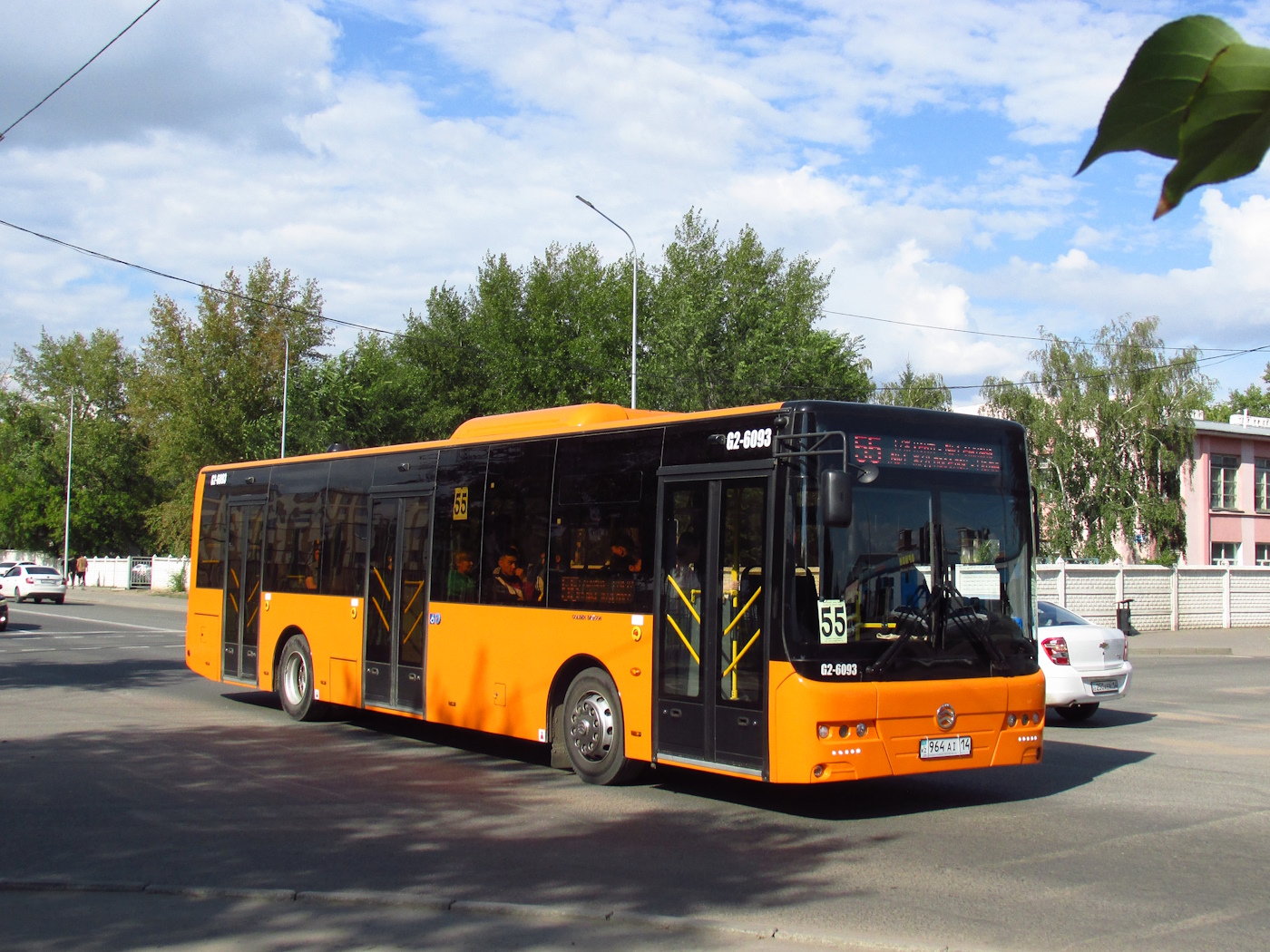 Павлодарская область, Golden Dragon XML6125CR (Hyundai Trans Auto) № G2-6093