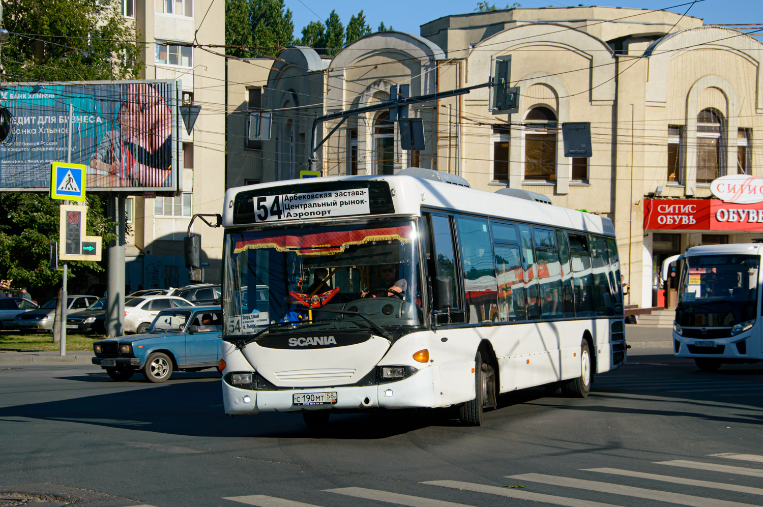 Penza region, Scania OmniLink I (Scania-St.Petersburg) Nr. С 190 МТ 58; Penza region, PAZ-320435-04 "Vector Next" Nr. Е 787 ХХ 21