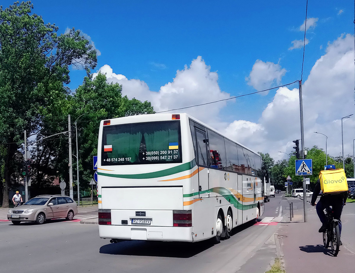 Польша, Van Hool T917 Acron № RZ 9589V