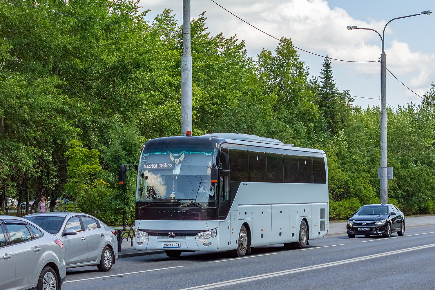 Тюменская область, Yutong ZK6122H9 № Х 614 ХК 72