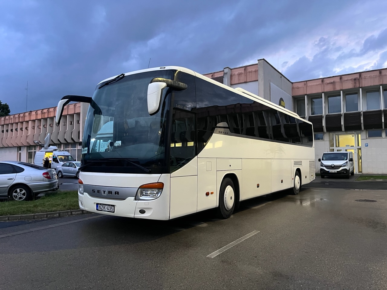 Венгрия, Setra S415GT-HD № NZK-435