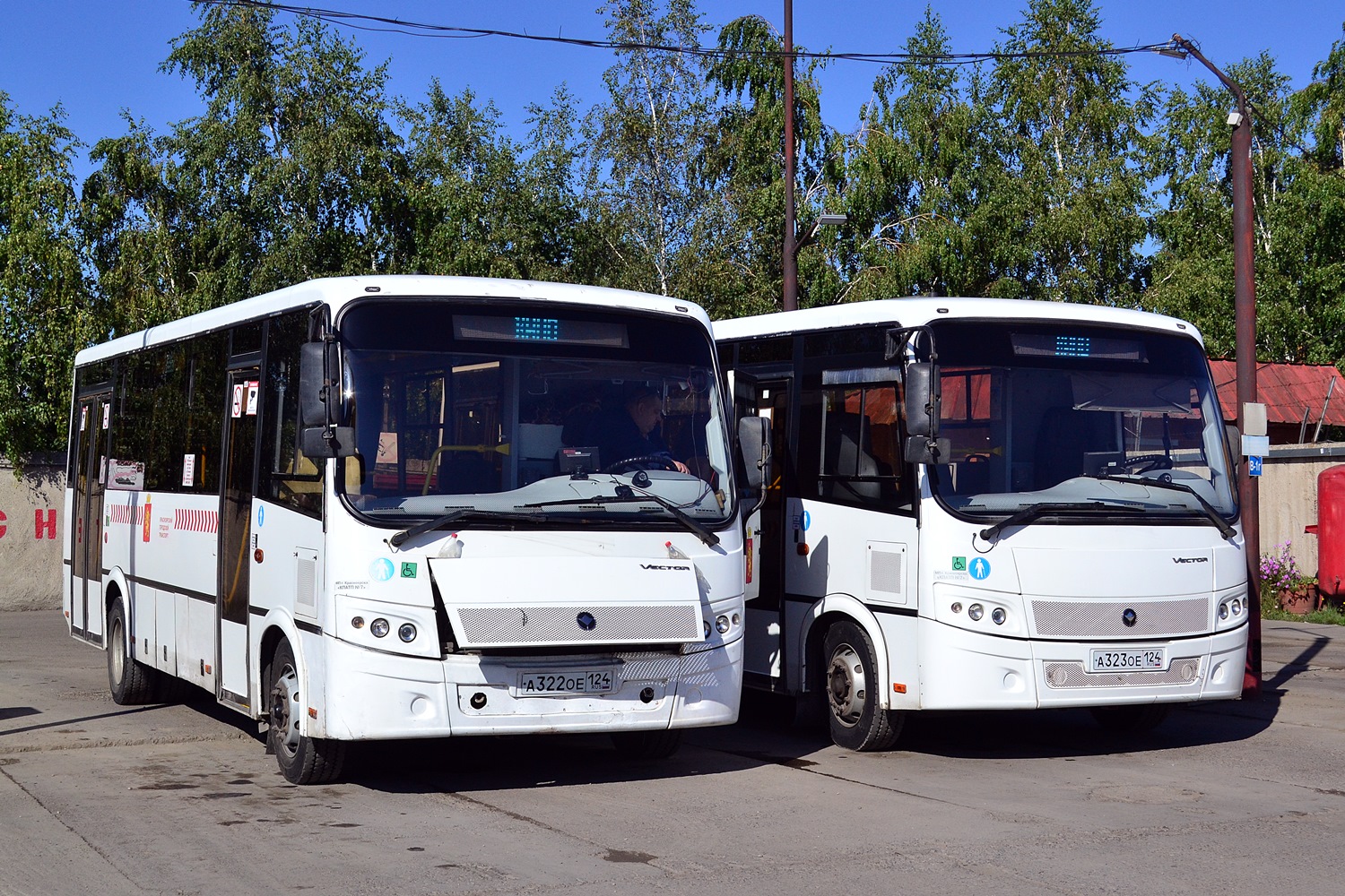 Красноярский край, ПАЗ-320414-04 "Вектор" (1-2) № А 322 ОЕ 124