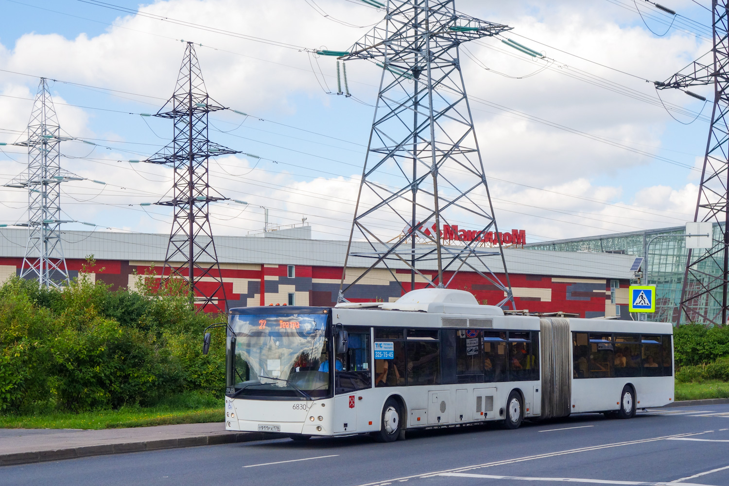 Sankt Petersburg, MAZ-215.069 Nr 6830