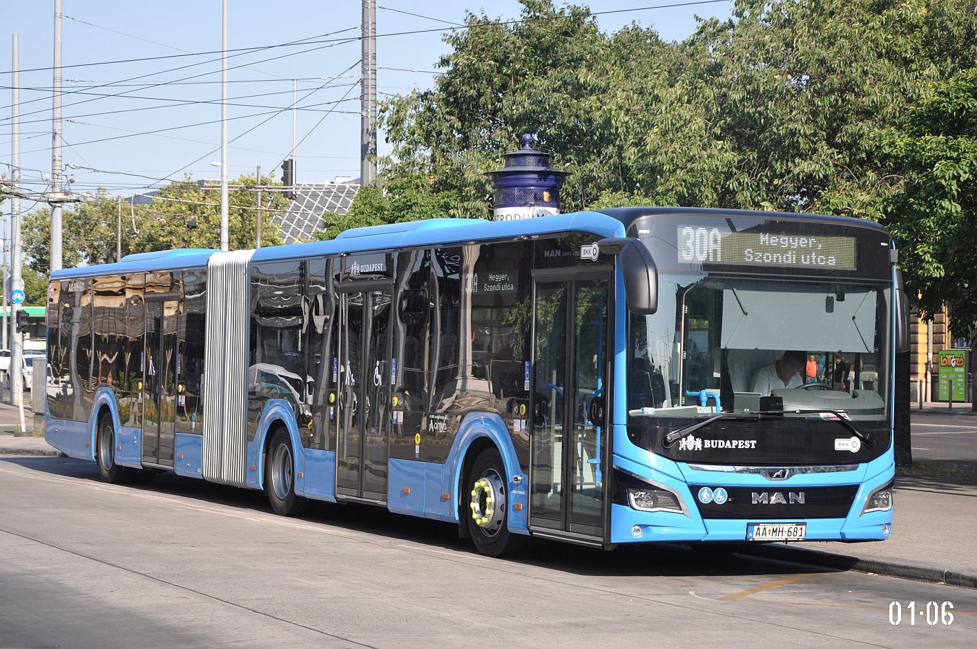 Венгрия, MAN 18C Lion's City 18 NG330 № AA MH-681