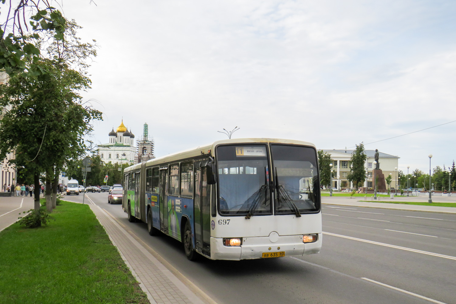 Псковская область, Mercedes-Benz O345G № 697