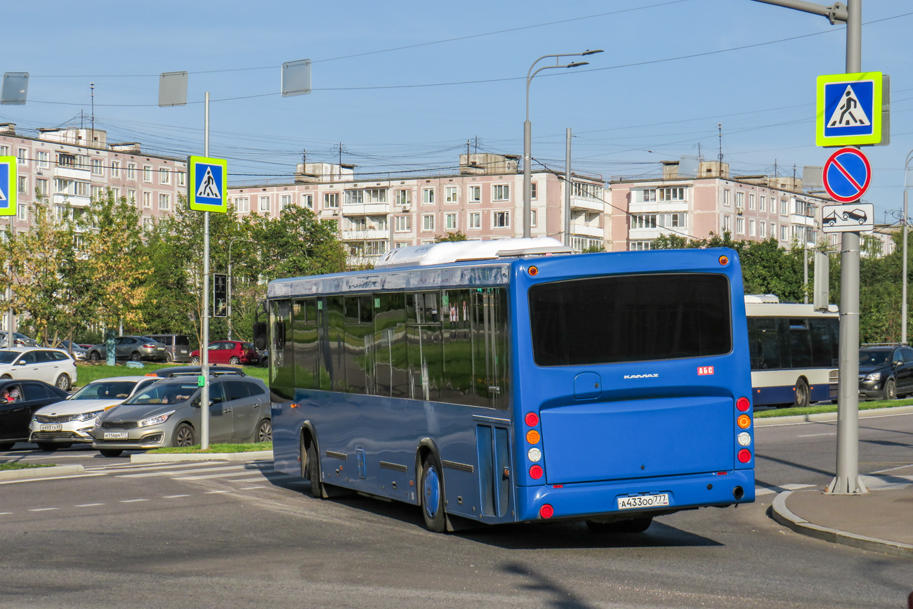 Москва, НефАЗ-5299-11-52 № А 433 ОО 777