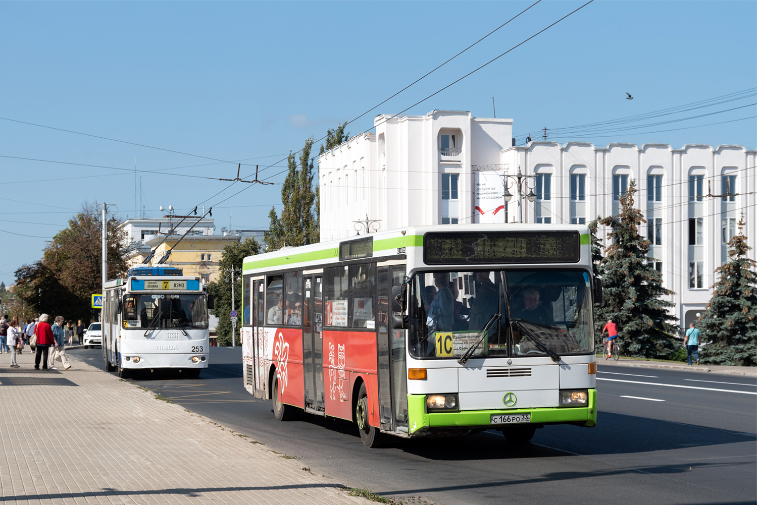 Владимирская область, Mercedes-Benz O405 № С 166 РО 33