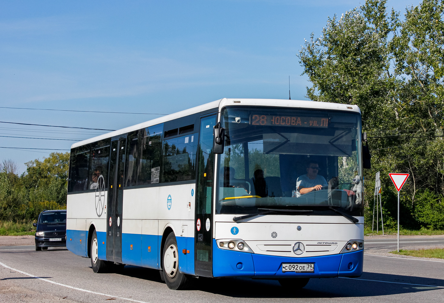 Kaliningrad region, Mercedes-Benz Intouro II # С 092 ОЕ 39