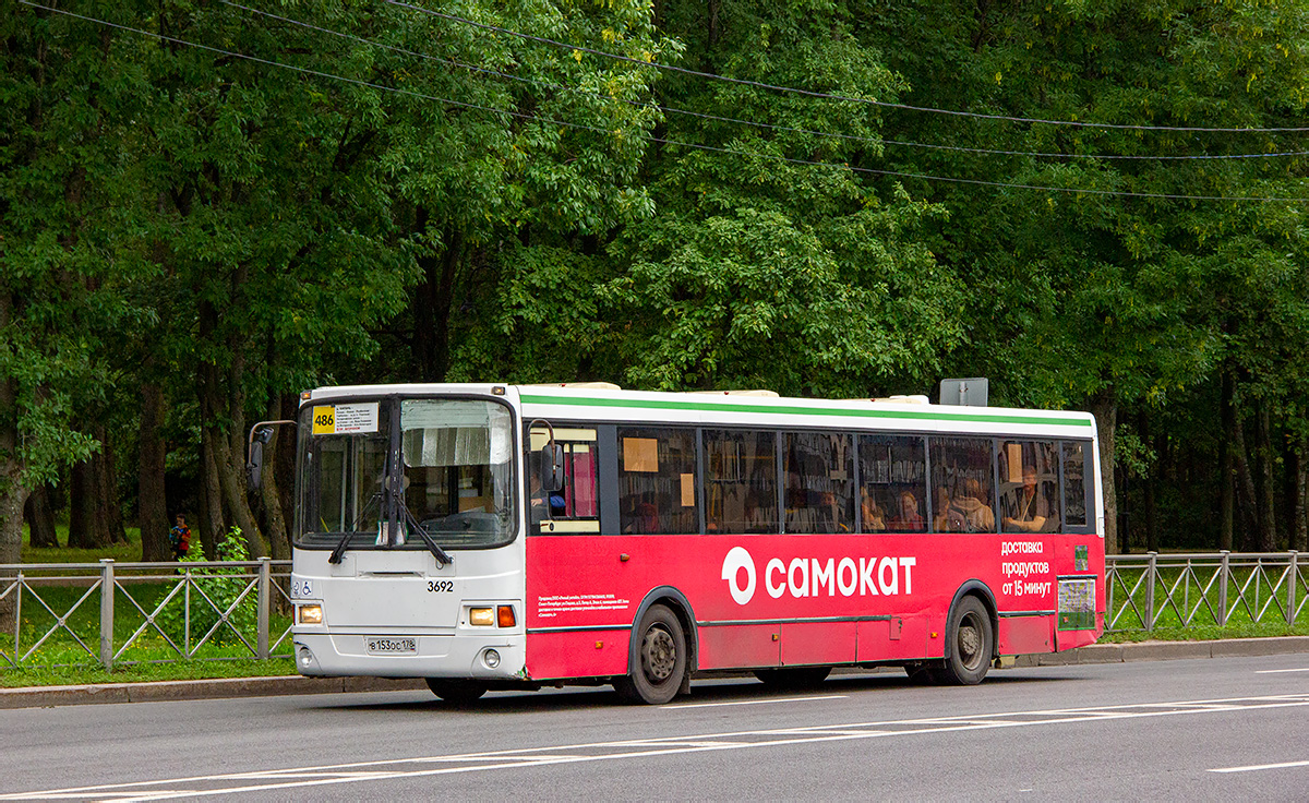 Sankt Petersburg, LiAZ-5293.60 Nr. 3692