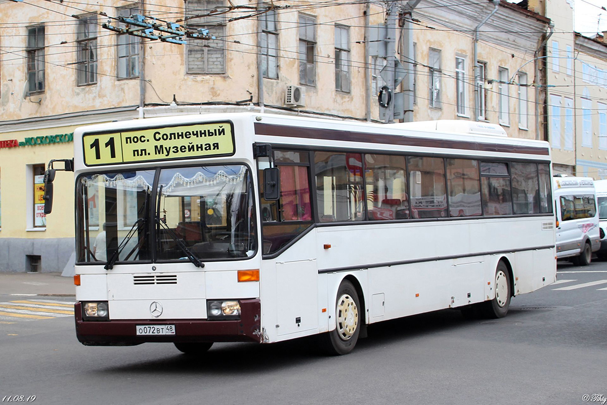 Saratov region, Mercedes-Benz O405 # О 072 ВТ 48