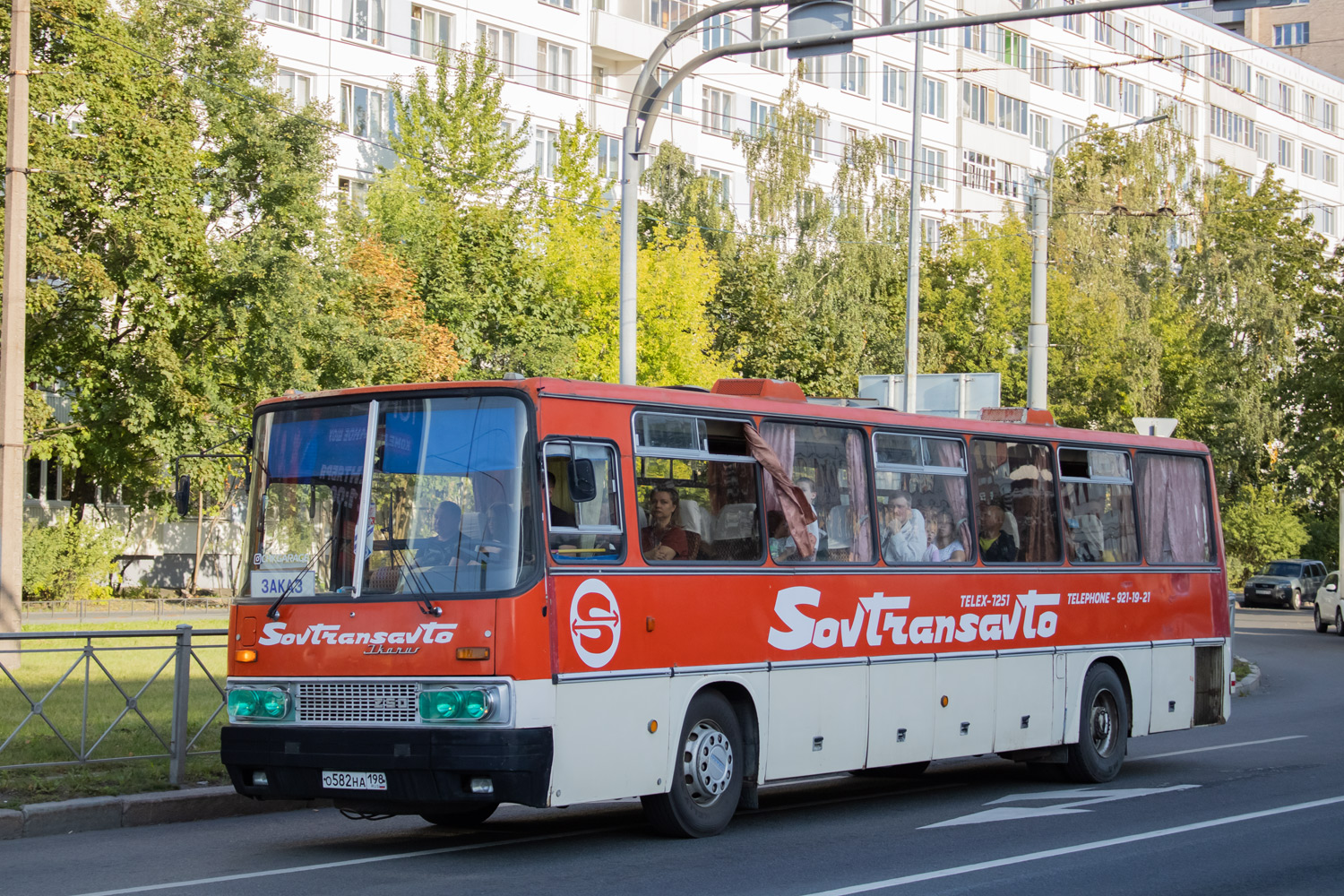 Санкт-Петербург, Ikarus 250.59 № О 582 НА 198