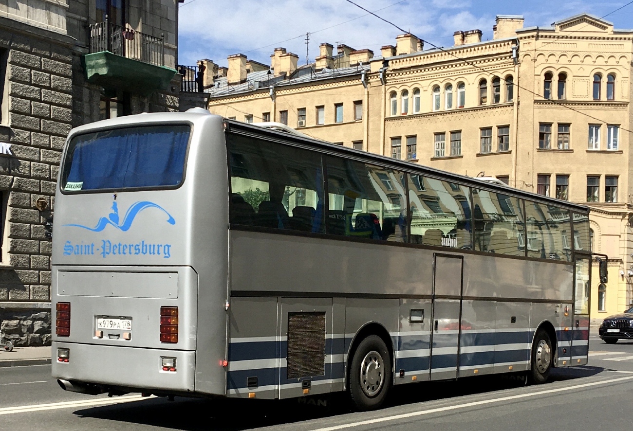 Санкт-Петербург, Van Hool T815 Acron № К 979 РА 178