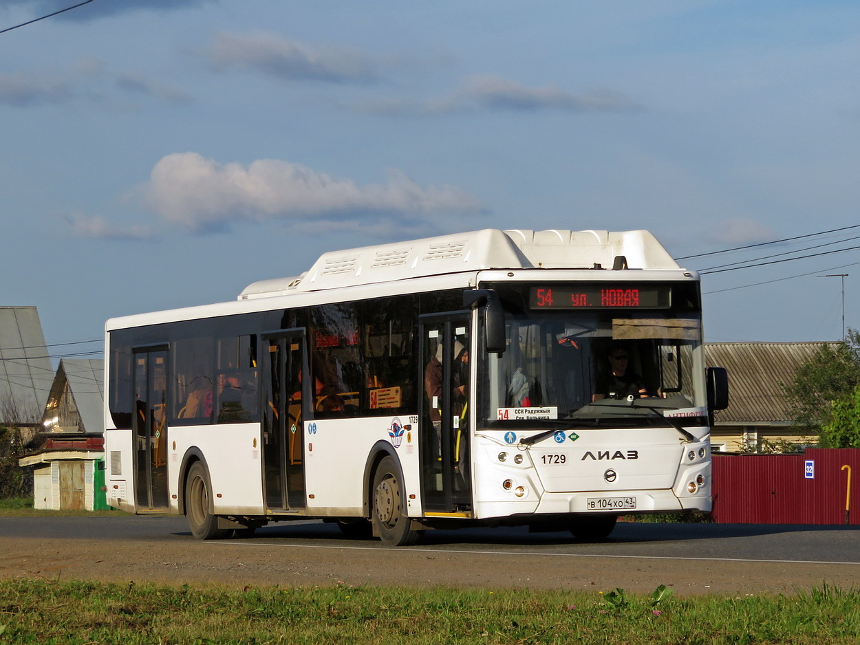 Кировская область, ЛиАЗ-5292.67 (CNG) № В 104 ХО 43