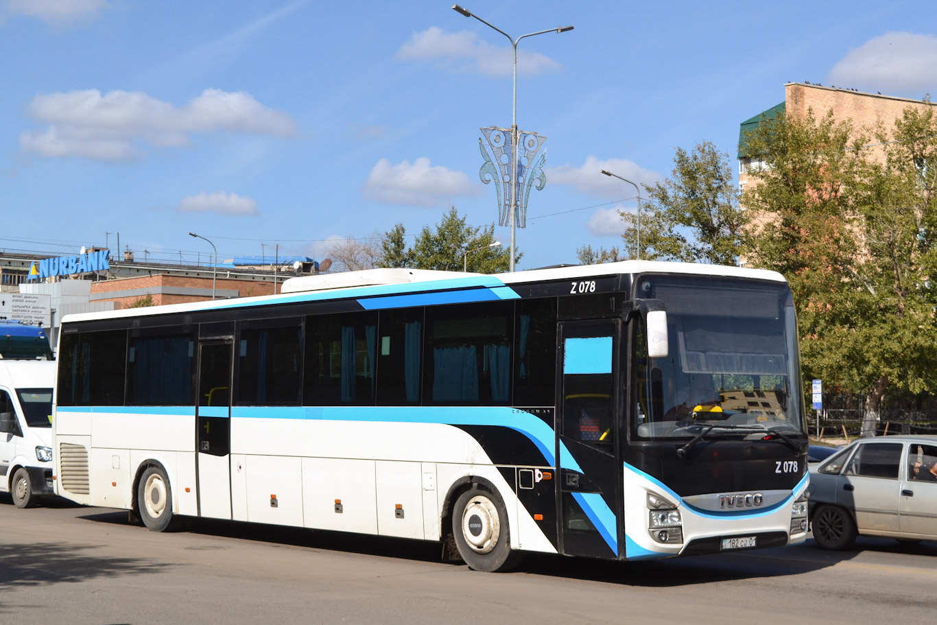 Астана, IVECO Crossway LINE 13M (СарыаркаАвтоПром) № Z078