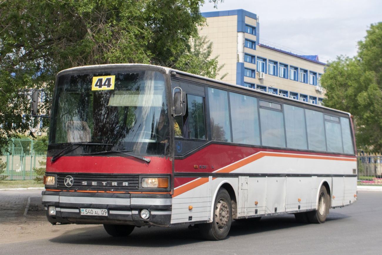 Карагандинская область, Setra S215UL № 540 AL 09