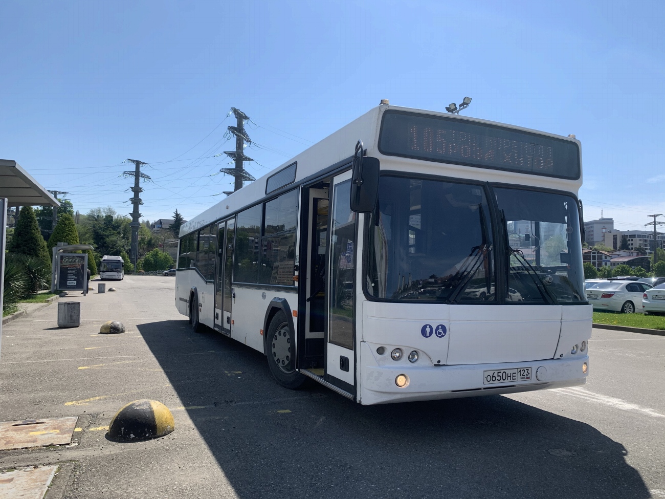 Краснодарский край, МАЗ-103.586 № О 650 НЕ 123