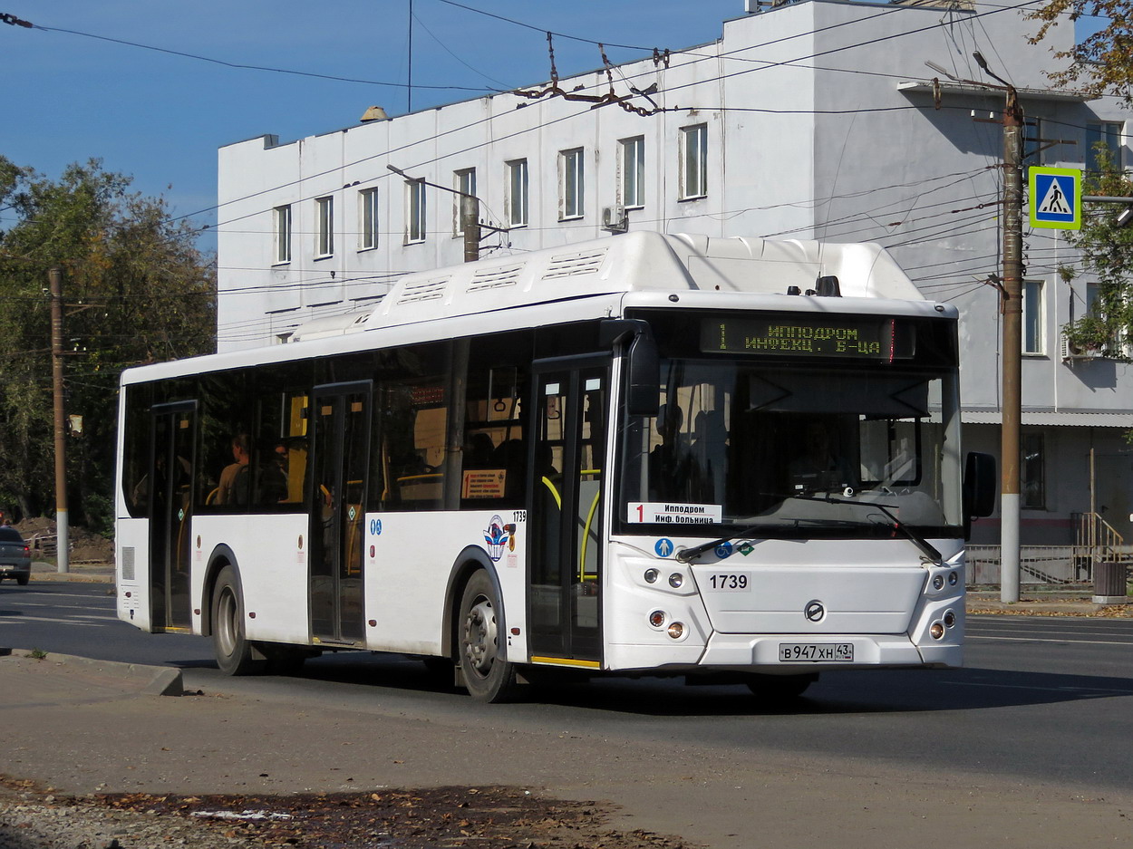 Кировская область, ЛиАЗ-5292.67 (CNG) № В 947 ХН 43