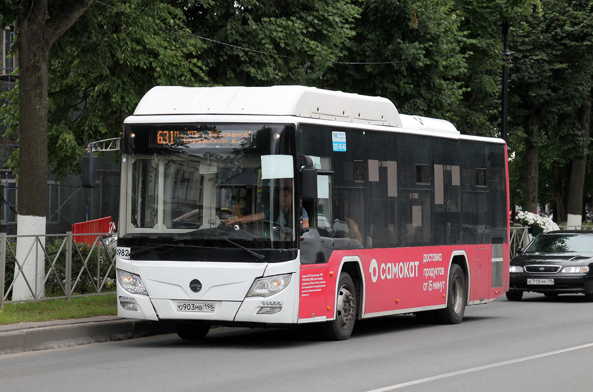 Obwód leningradzki, Lotos-105C02 Nr 4982