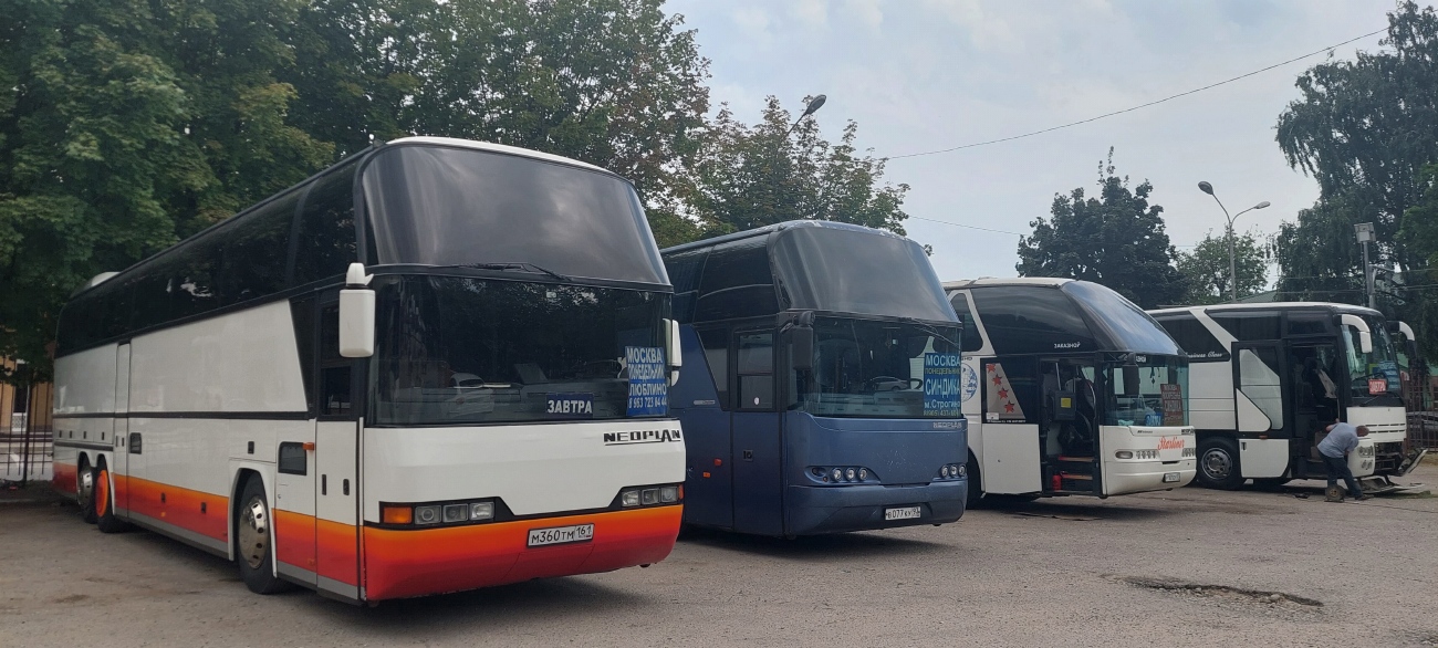 Ростовская область, Neoplan N318/3SHD Transliner № М 360 ТМ 161; Кабардино-Балкария, Mercedes-Benz O403SHD № Р 712 КН 07